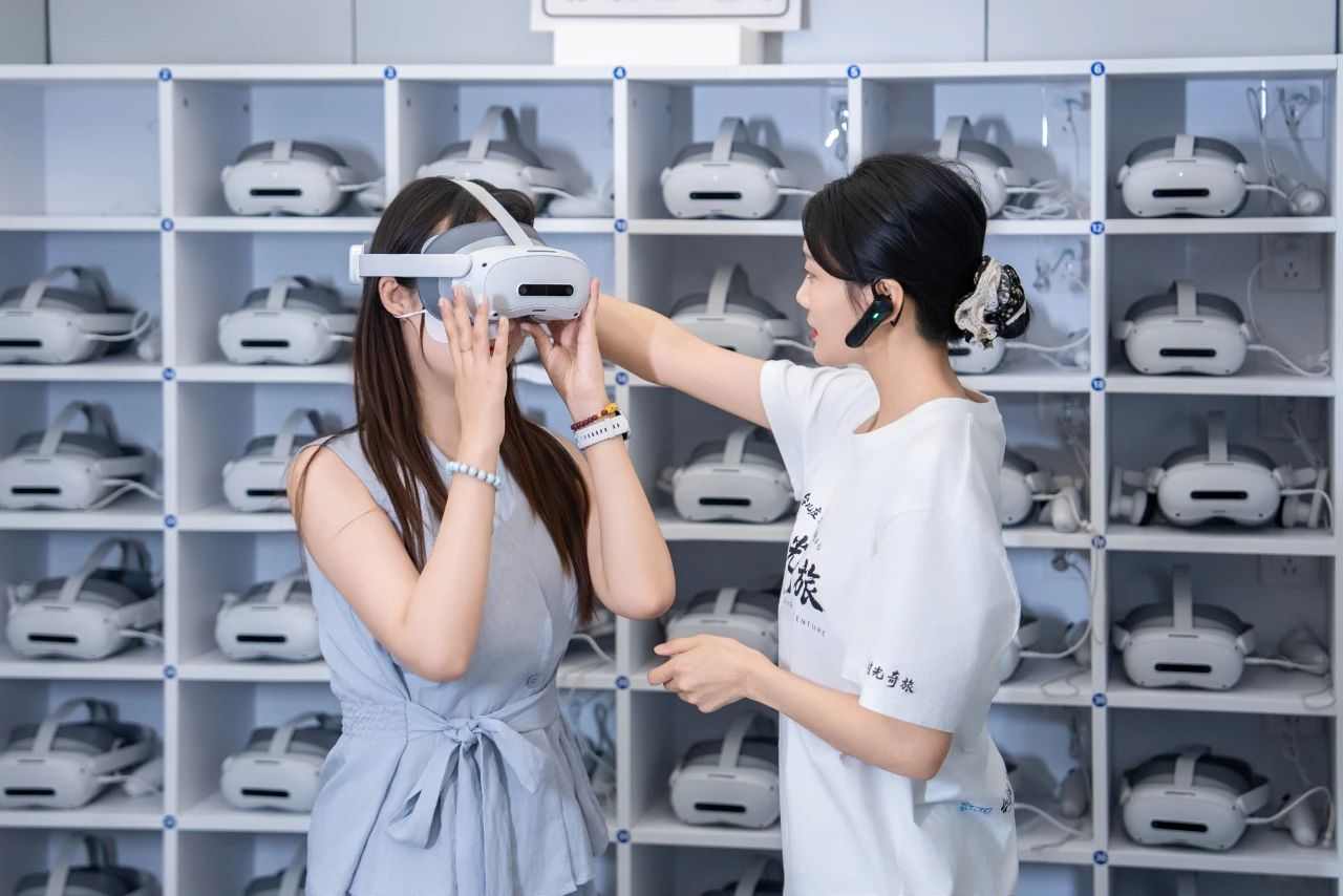 酷炫打卡+沉浸穿越!台儿庄古城“时光奇旅”定义旅行新玩法(图2)