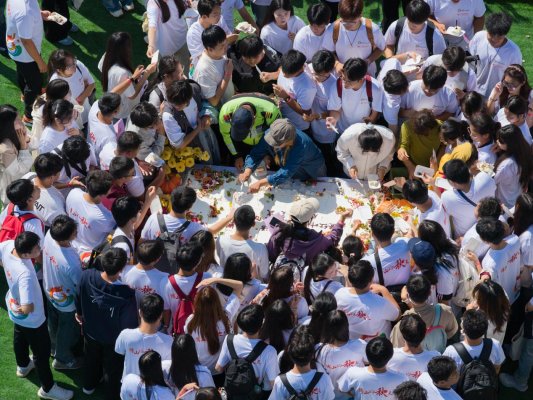 一起来博山晒个秋!红叶柿岩五周年秋日盛典启幕(图8) 一起来博山晒个秋!红叶柿岩五周年秋日盛典启幕(图8)