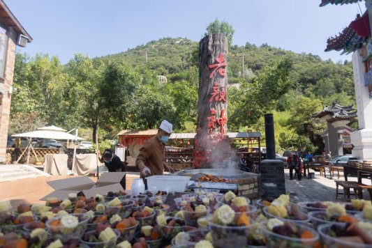 一起来博山晒个秋!红叶柿岩五周年秋日盛典启幕(图11) 一起来博山晒个秋!红叶柿岩五周年秋日盛典启幕(图11)