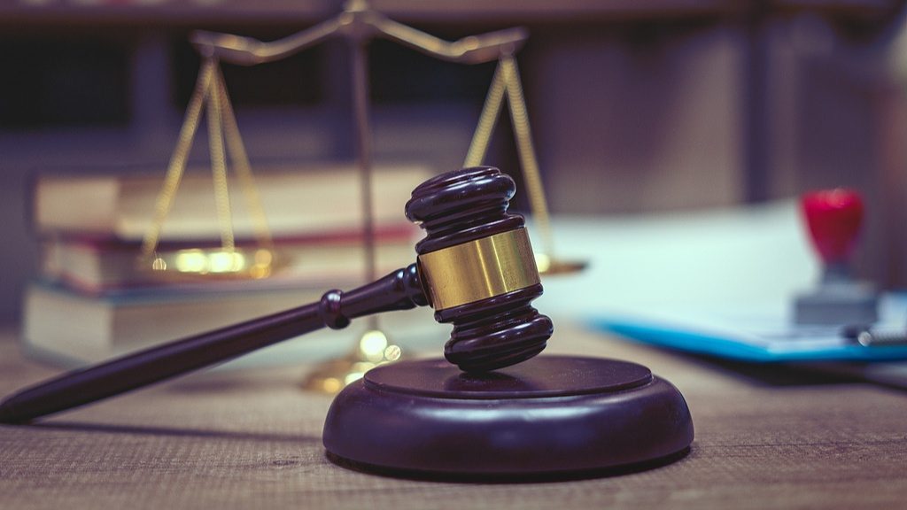 河北秦皇岛：法官巧调解演绎现代版“六尺巷” - XCCX热点资讯网