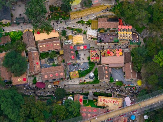 红叶柿岩：几场秋雨见证文旅真诚(图2)