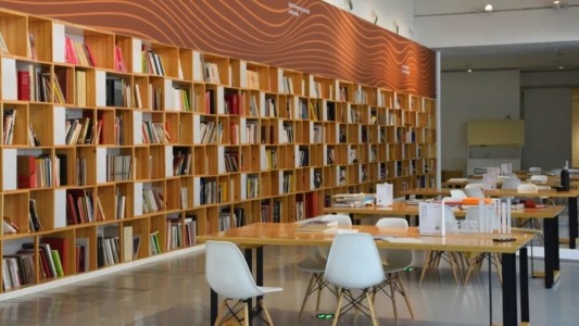 国庆遇中秋,假期怎么玩?山东美术馆完整攻略来了(图33) 国庆遇中秋,假期怎么玩?山东美术馆完整攻略来了(图33)