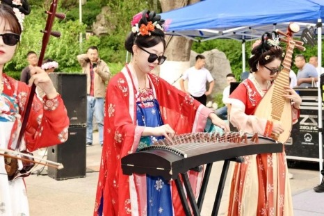 精彩抢先看！天下第一泉风景区国庆中秋游园会即将开启 - XCCX热点资讯网