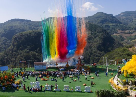 一起来博山晒个秋！红叶柿岩五周年秋日盛典启幕 - XCCX热点资讯网