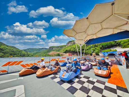 五载同舟，免票重游！红叶柿岩五周年为爱献礼，邀您归家！(图5)