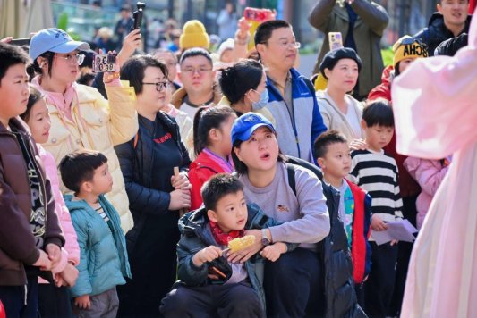 山东文旅·红叶柿岩擎领齐长城风景道，盛启山东旅游风景道“旅行+”驾享季(图5)