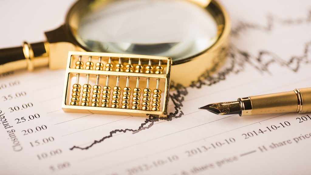 上半年超额收益下滑 量化私募从源头开始反思 - XCCX热点资讯网