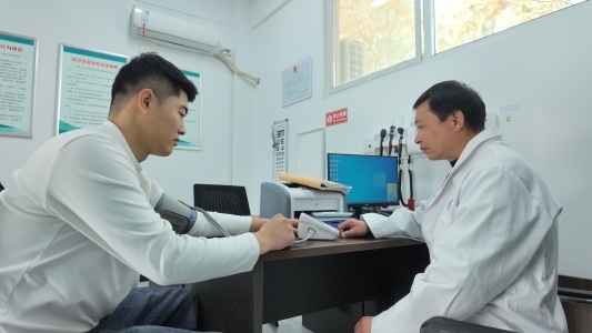 远程医疗搭“云端”，齐鲁专家送健康(图2)