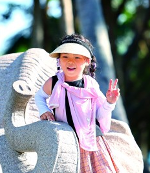 赏秋色 品文化 逛小城 “加长版”假期再掀文旅热潮(图2)