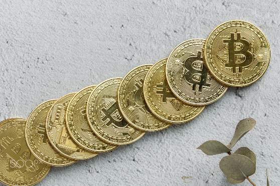 央行官员画像法定数字货币(图1)