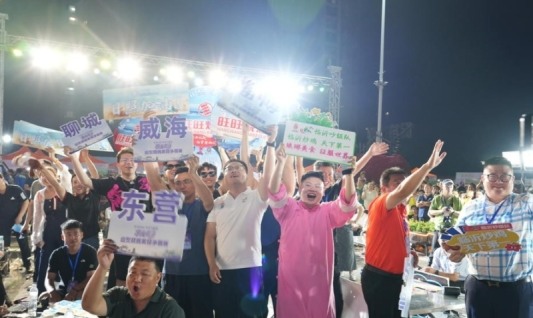 烟火气里品齐鲁!“串”山越海・山东烧烤美食争霸赛正式开赛(图4) 烟火气里品齐鲁!“串”山越海・山东烧烤美食争霸赛正式开赛(图4)