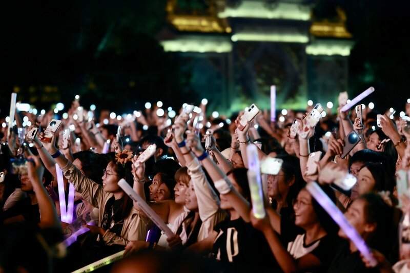 台儿庄古城台风音乐季开幕：音浪与古韵交织，燃动盛夏运河古城(图3)