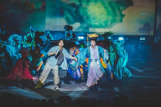 双向奔赴！凭《兰若寺》电影票根半价可夜赏红叶柿岩《奇幻聊斋》(图2)