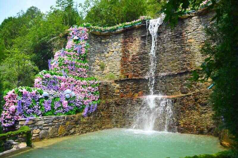 石崮寨“玉符溪谷 清凉日记”暑期产品发布会举办 - XCCX热点资讯网