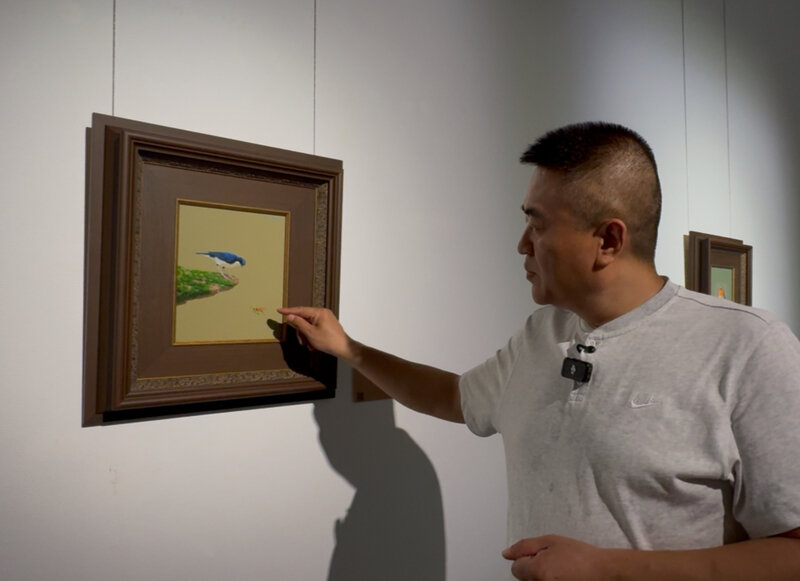 用放大镜看画展！“徐青巍油画作品展 ”在山东美术馆开展 - XCCX热点资讯网