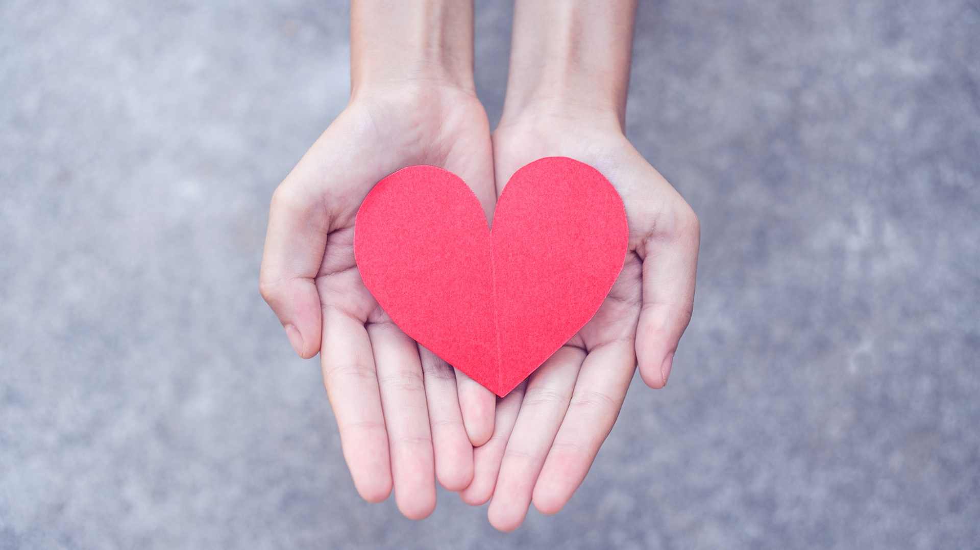 致敬平凡英雄：善意有温度 担当有力量 - XCCX热点资讯网