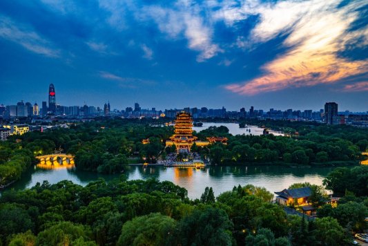 夜游大明湖！画船演艺浪漫回归(图4)