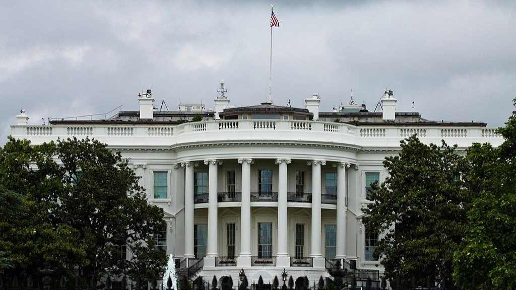 特朗普称尚未就与普京的会晤做出决定 - XCCX热点资讯网