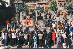 文旅短评:红叶柿岩高频焕新,打造全时沉浸度假景区(图4)